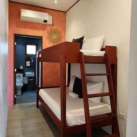 Sirom Beach House Tambobong Exterior foto