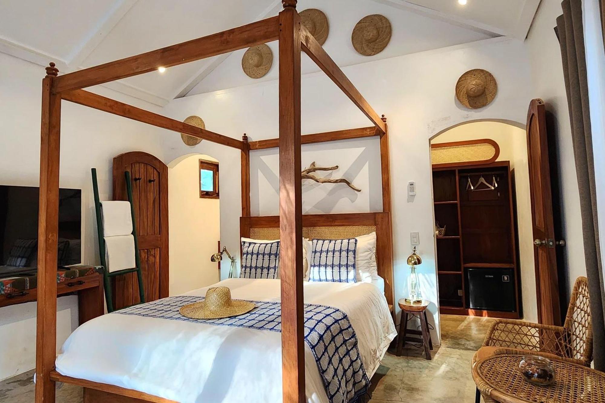 Sirom Beach House Tambobong Exterior foto