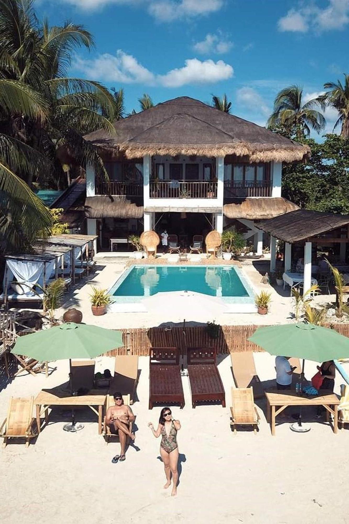 Sirom Beach House Tambobong Exterior foto