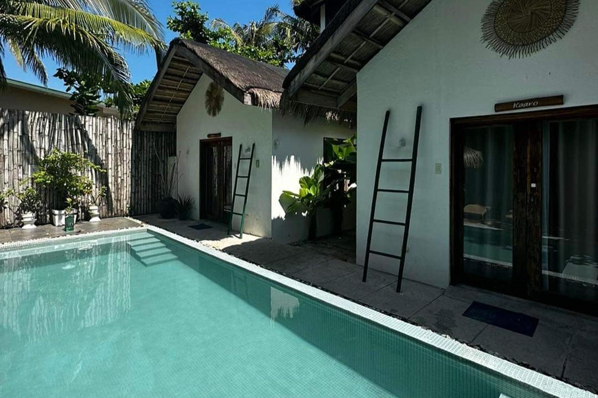 Sirom Beach House Tambobong Exterior foto
